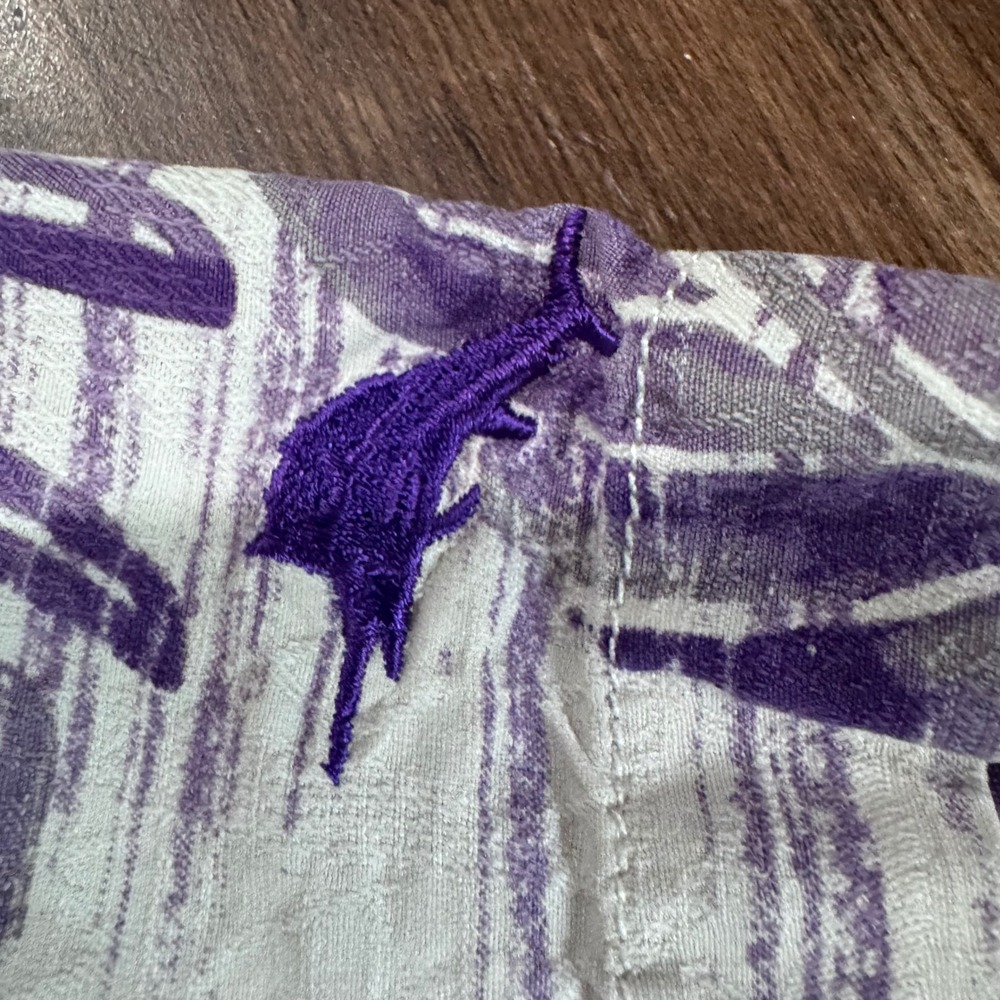 Tommy Bahama Minnesota Vikings NFL Tropical Print Shirt Mens XL Purple White - Picture 5 of 8
